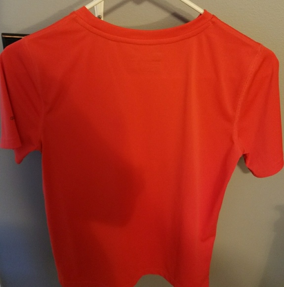 Shirt - Picture 2 of 3